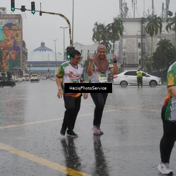 Runner Photo 7739774