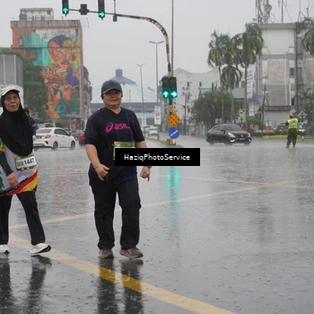 Runner Photo 7739779