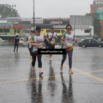 Runner Photo 7739793