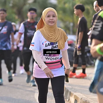 Runner Photo 7739800