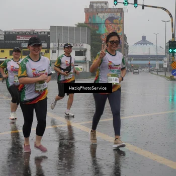 Runner Photo 7739808