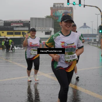 Runner Photo 7739815