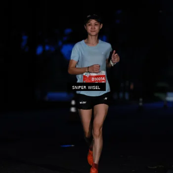 Runner Photo 7739850