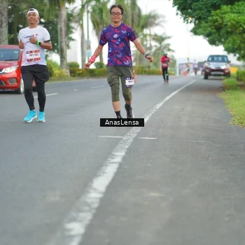 Runner Photo 7739855