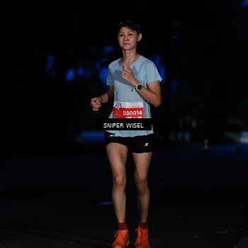 Runner Photo 7739859