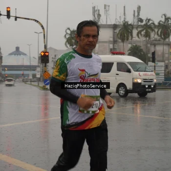 Runner Photo 7739862