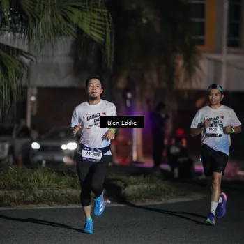 Runner Photo 7739867