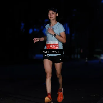 Runner Photo 7739869