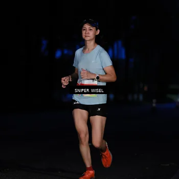Runner Photo 7739870