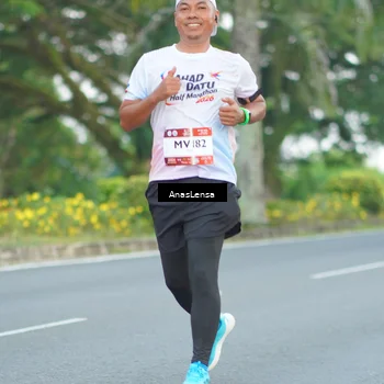 Runner Photo 7739872