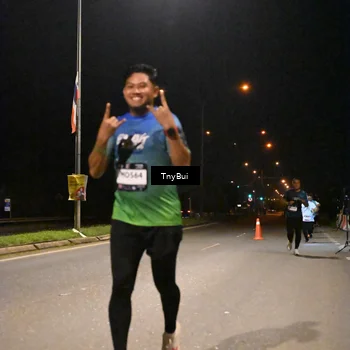 Runner Photo 7739875