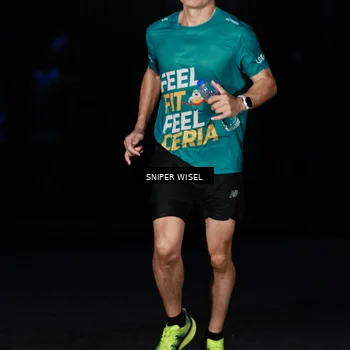 Runner Photo 7739878