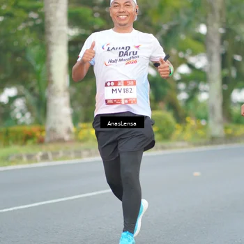 Runner Photo 7739887