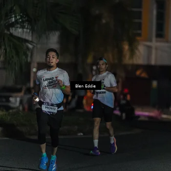 Runner Photo 7739923