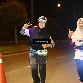 Runner Photo 7739938