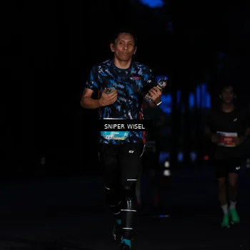 Runner Photo 7739942