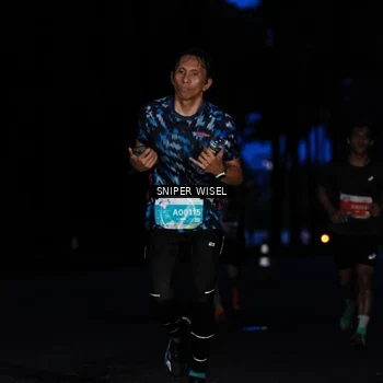 Runner Photo 7739946