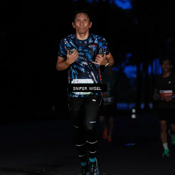 Runner Photo 7739967