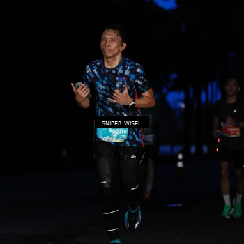Runner Photo 7739970