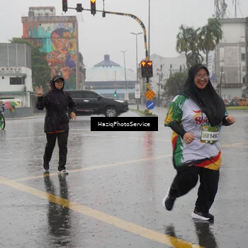 Runner Photo 7739979