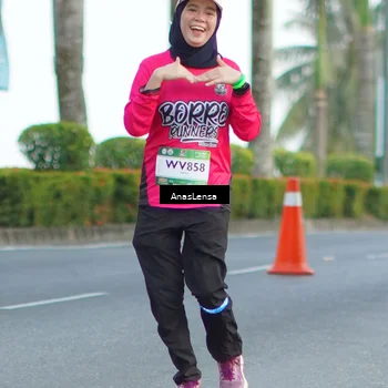 Runner Photo 7739995