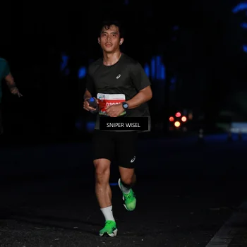 Runner Photo 7740017
