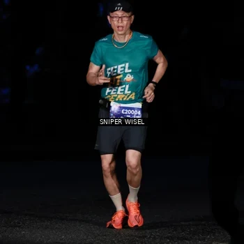 Runner Photo 7740056