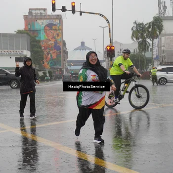 Runner Photo 7740061