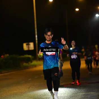Runner Photo 7740083
