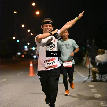 Runner Photo 7740094