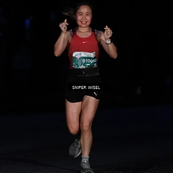 Runner Photo 7740104