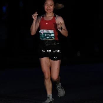 Runner Photo 7740107