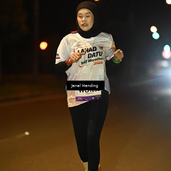 Runner Photo 7740153