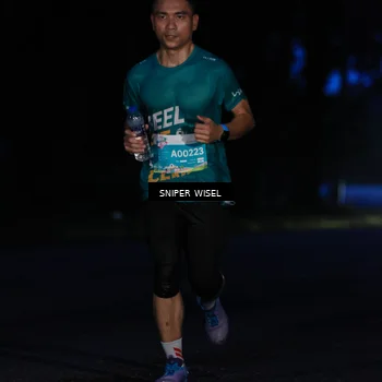 Runner Photo 7740158