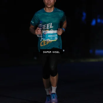 Runner Photo 7740161
