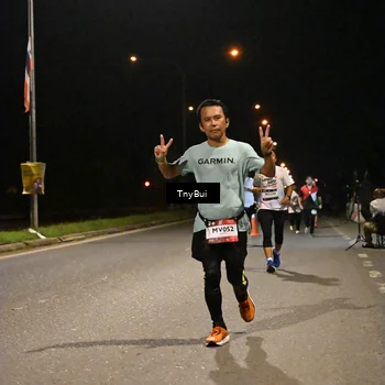 Runner Photo 7740176
