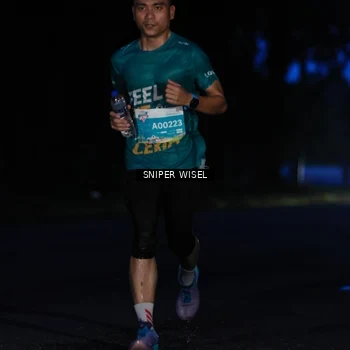 Runner Photo 7740179