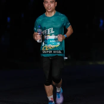 Runner Photo 7740182