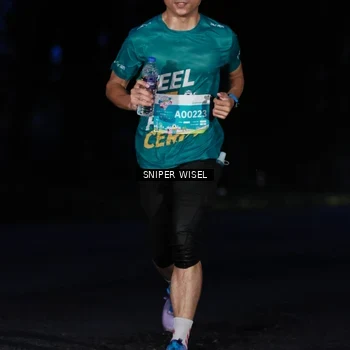 Runner Photo 7740188