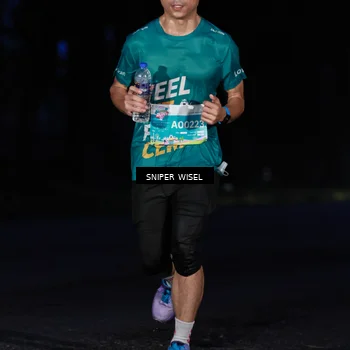 Runner Photo 7740190