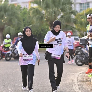 Runner Photo 7740204