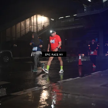 Runner Photo 7740213