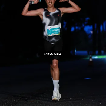 Runner Photo 7740217