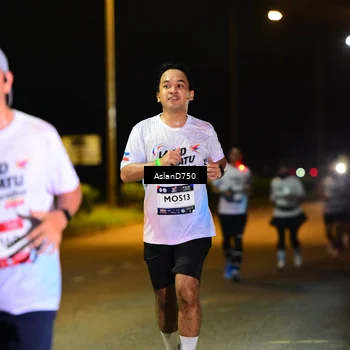 Runner Photo 7740219