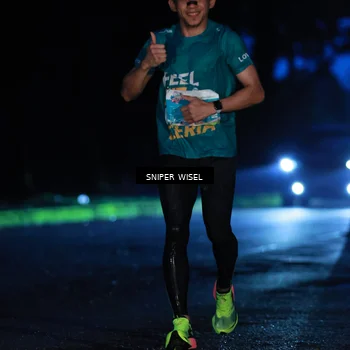Runner Photo 7740233