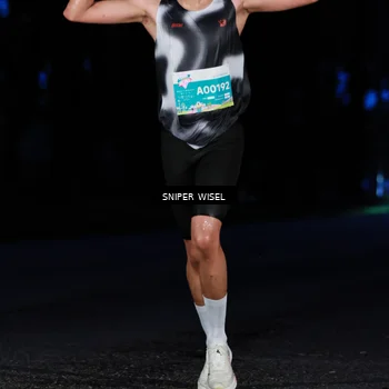 Runner Photo 7740242