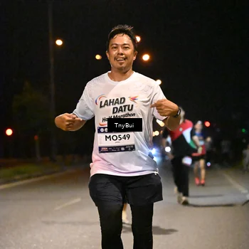 Runner Photo 7740249