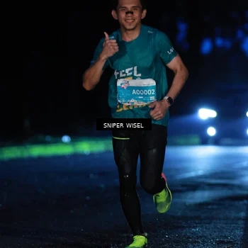 Runner Photo 7740262