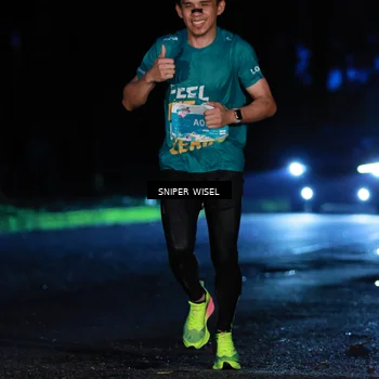 Runner Photo 7740265