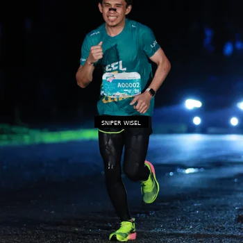 Runner Photo 7740273